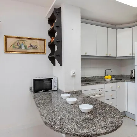 Pelicanos By Interhome * Miami Playa